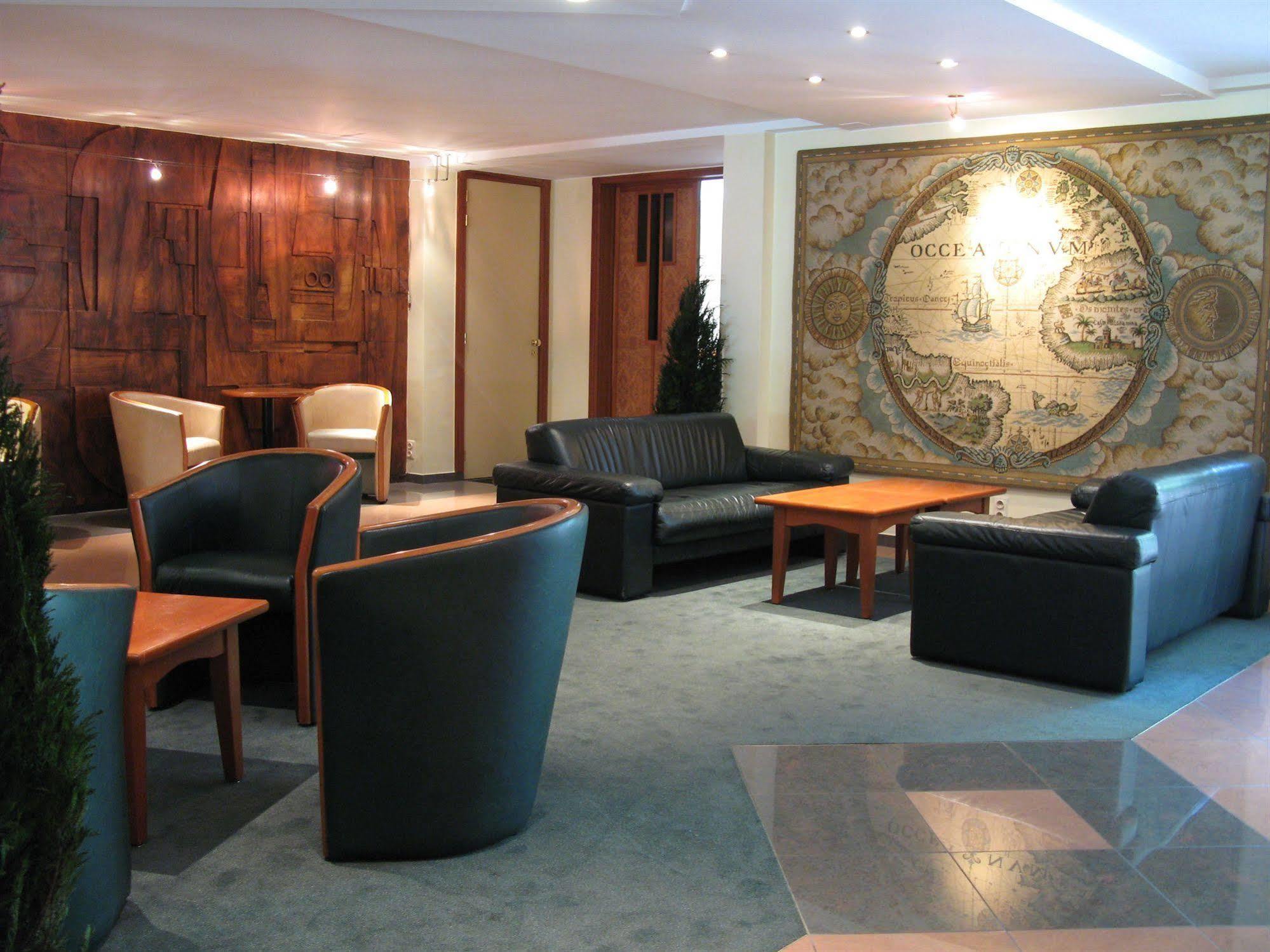 Hotel Best Western County House Saint-Gilles Інтер'єр фото
