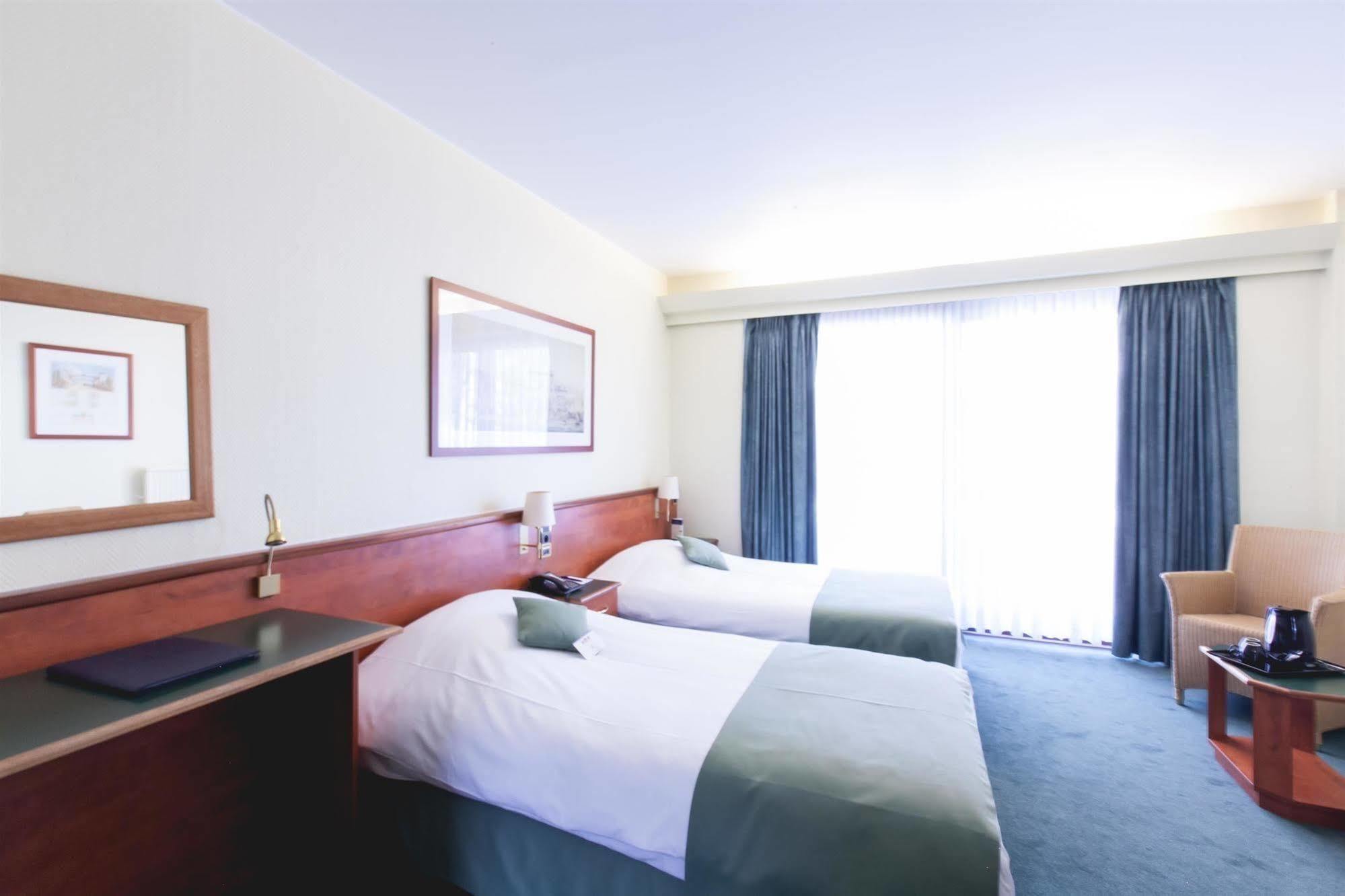 Hotel Best Western County House Saint-Gilles Екстер'єр фото