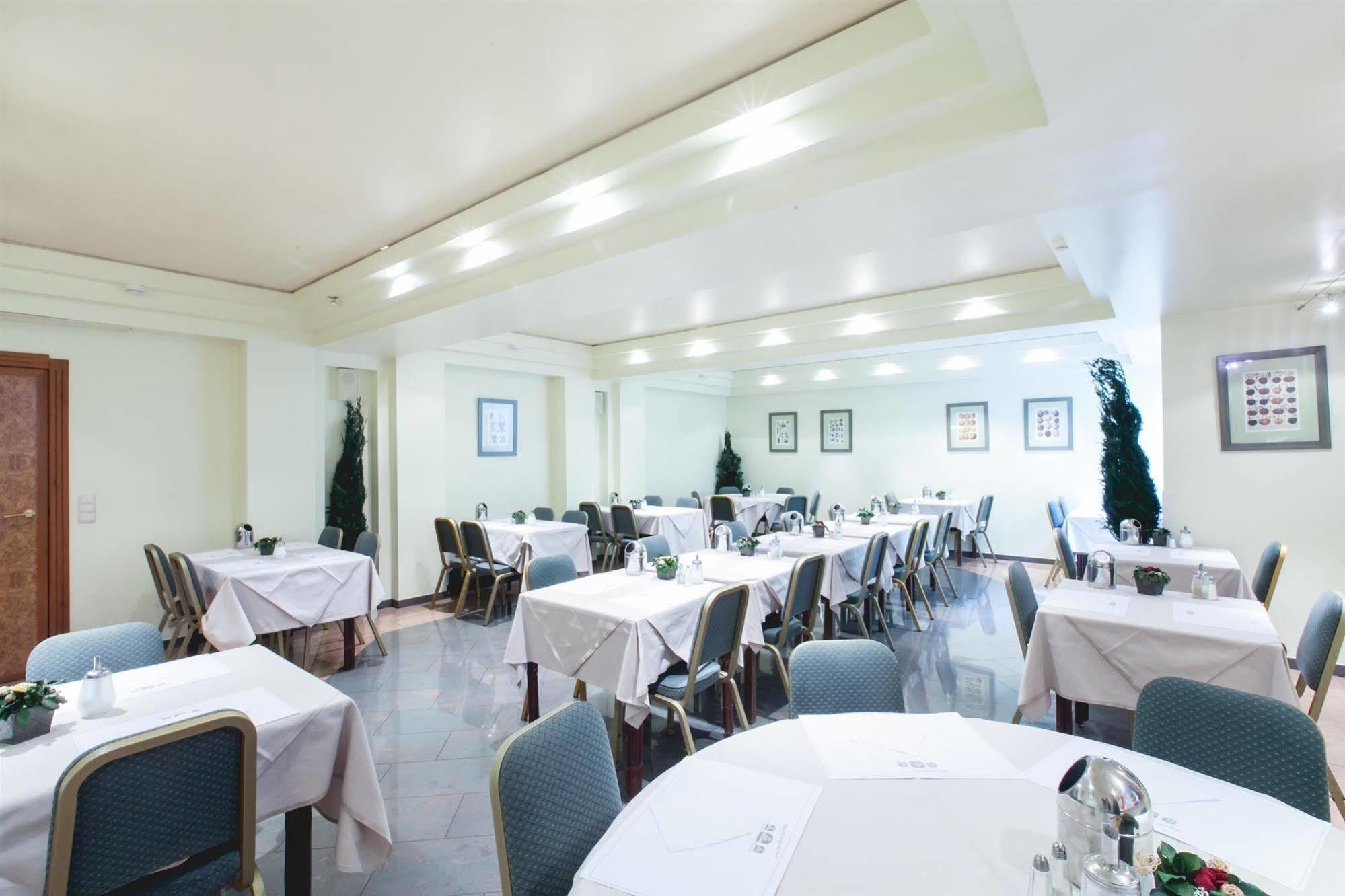 Hotel Best Western County House Saint-Gilles Екстер'єр фото